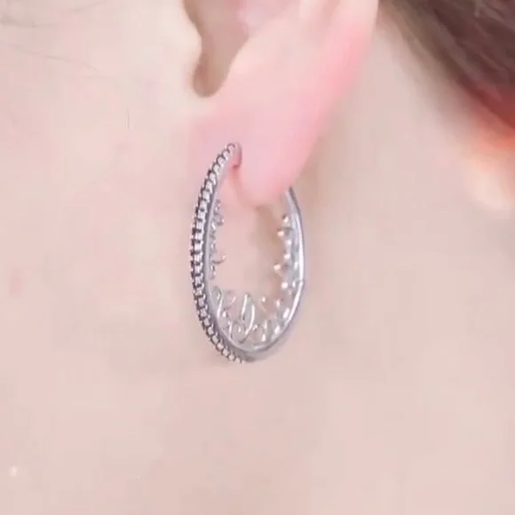 Silver Patterned Black Zircon Oval Hoop Earrings - Picture 7 of 7